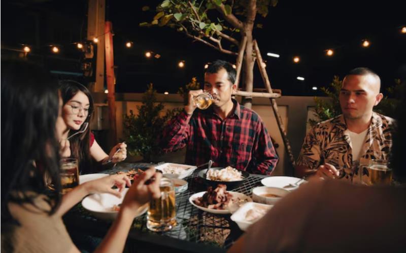 Best Late-Night Dining Spots at Marina Bay Sands (MBS)