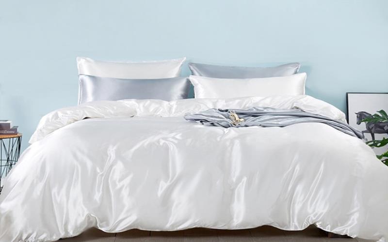 How Comforter Sets Can Help Improve Your Sleep Quality